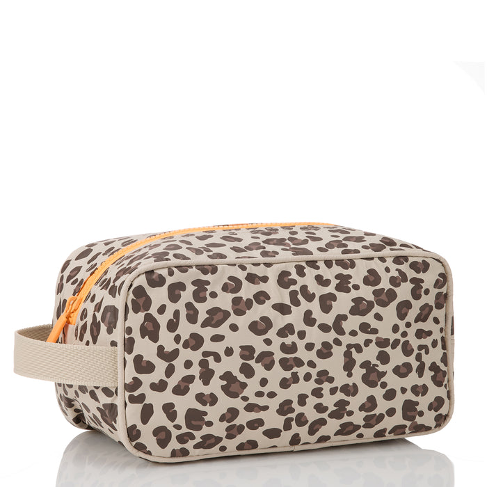 ALOHA COLLECTION DOPP KIT / LEOPARD CUB / COCONUT