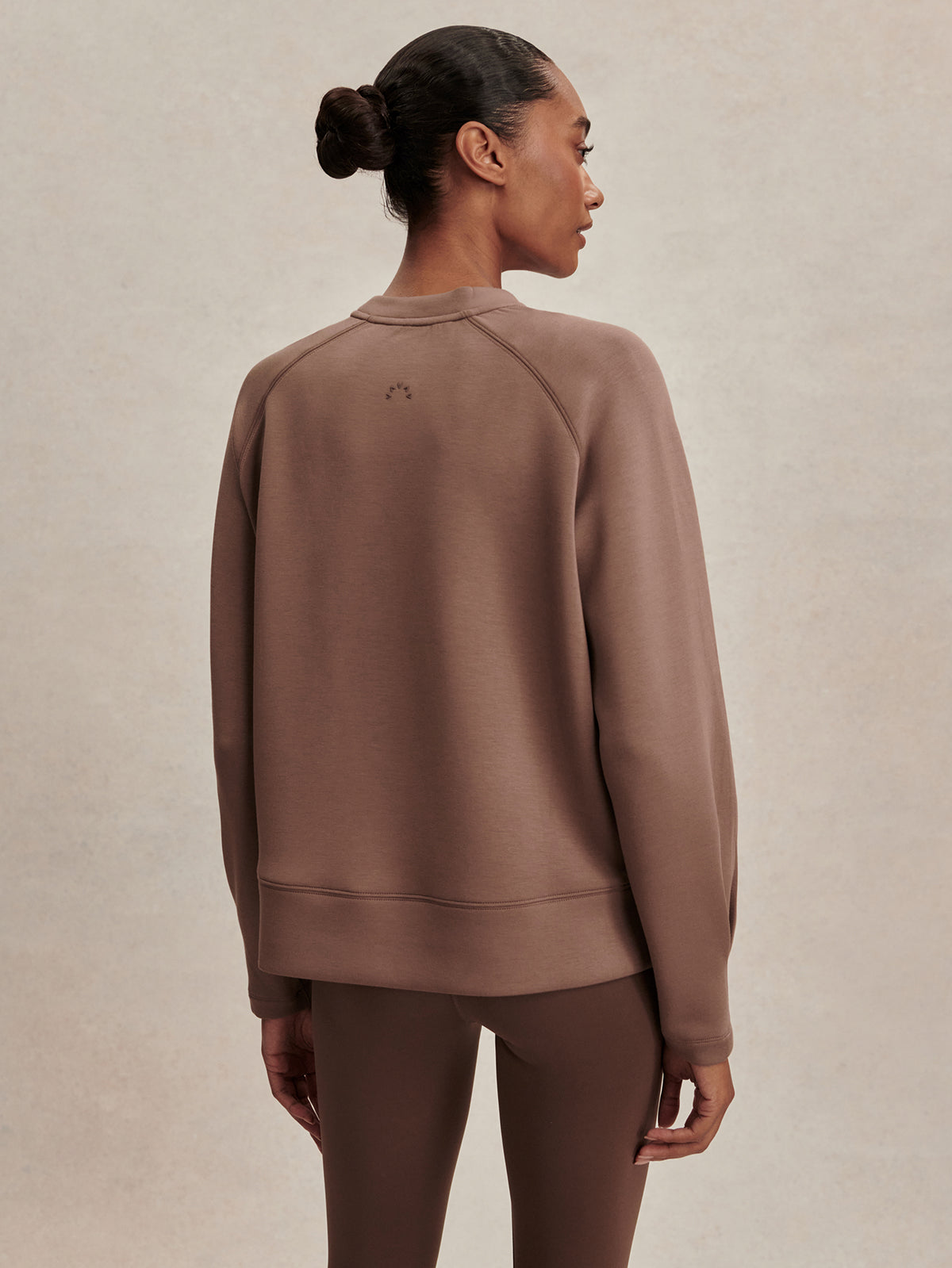 VARLEY ZOSIA CREW NECK ACTIVE SWEATER - COFFEE QUARTZ VAR02876