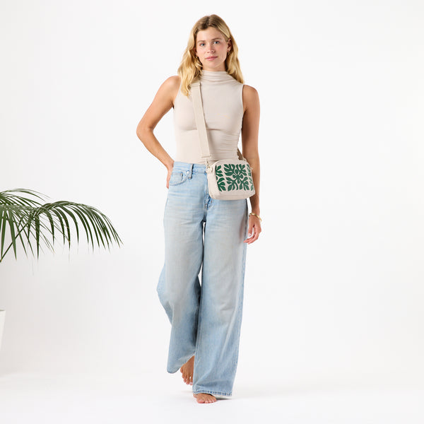 ALOHA COLLECTION LE TOUR / APPLIQUE / VINEYARD