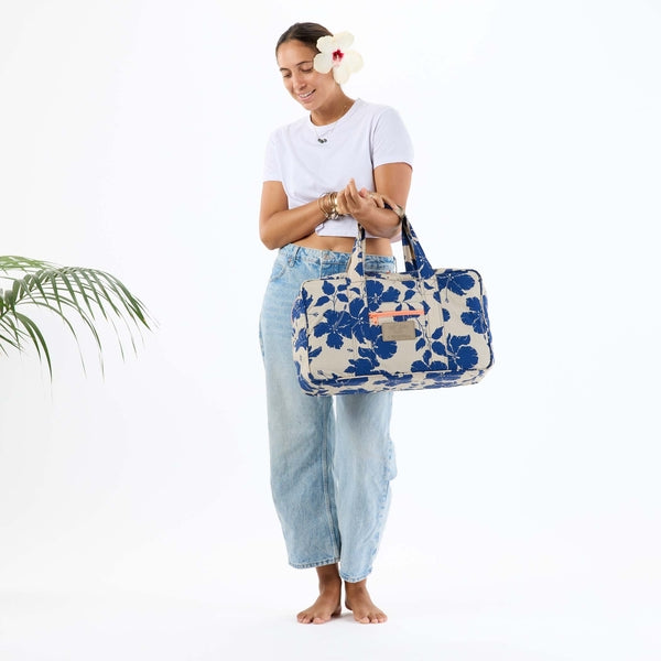 ALOHA COLLECTION KEEP IT LIGHT WEEKENDER / SALINA TINY STRIPE / NAVY