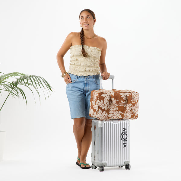 ALOHA COLLECTION KEEP IT LIGHT WEEKENDER / HOLOMUA HARDING / SANDSTONE TOFFEE