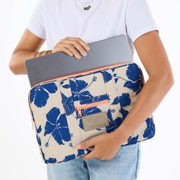 ALOHA COLLECTION LAPTOP CASE / SALINA TINY STRIPE / NAVY