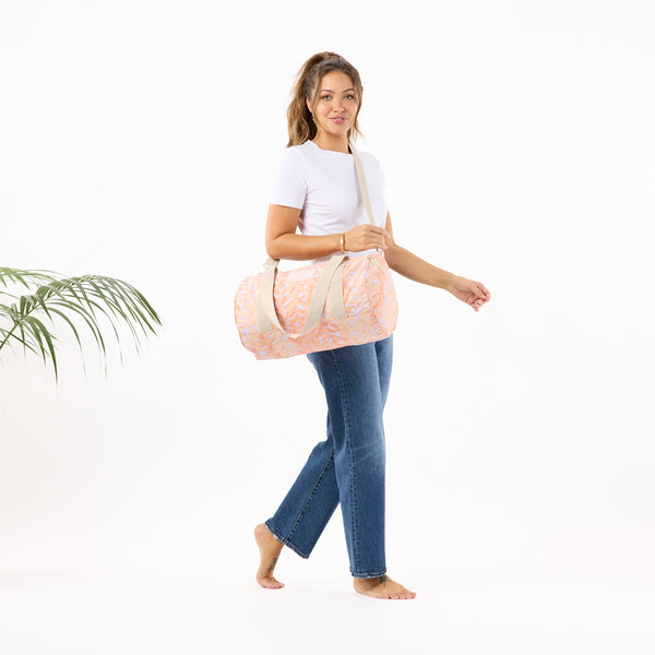 ALOHA COLLECTION SPORTY DUFFLE / LEI STAND / PEACHY