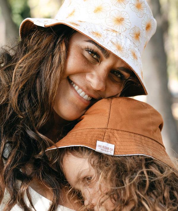 TAG ALOHA CO REVERSIBLE BUCKET HATS - KIMIE CATCH A TAN