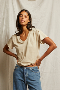 PERFECT WHTE TEE HENDRIX BASIC V - PUTTY T69