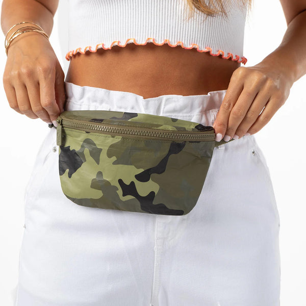 ALOHA COLLECTION MINI HIP PACK /  CAMO / HUNTER/OLIVE