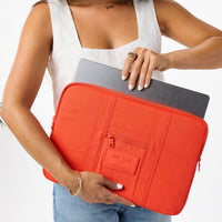 ALOHA COLLECTION LAPTOP CASE / MONOCHROME / RED HAUTE