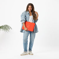 ALOHA COLLECTION LAPTOP CASE / MONOCHROME / RED HAUTE