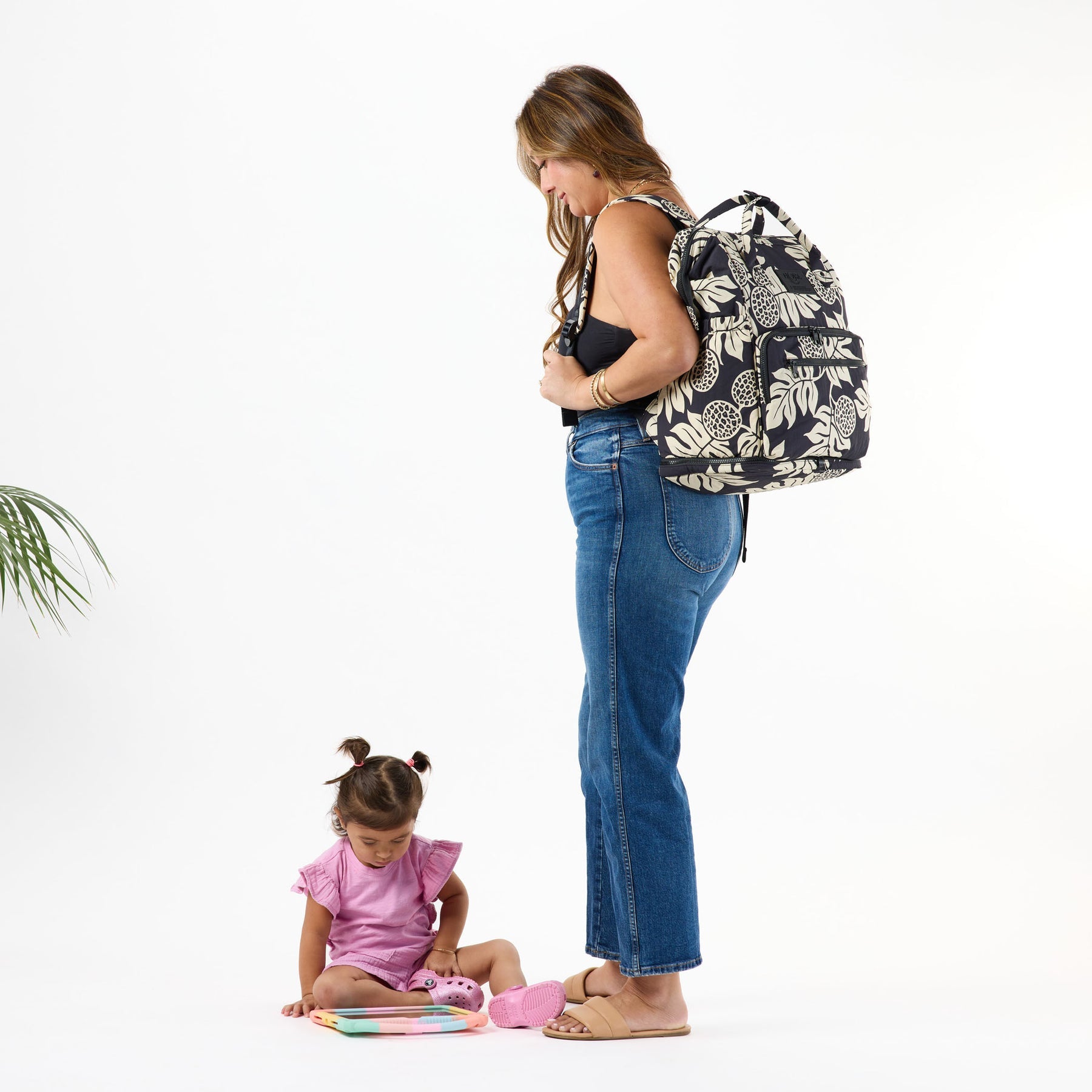 ALOHA COLLECTION LE BEBE / HOLOMUA / SAND/BLACK – Work It Out