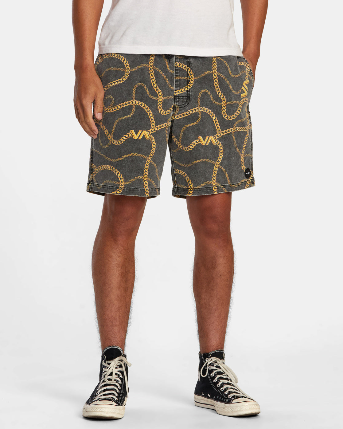 RVCA ESCAPE PRINT ELASTIC WALKSHORTS 17” - BGO