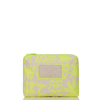 ALOHA COLLECTION SMALL / SUMMER CLUB / HIGHLIGHTER ON SANDSTONE