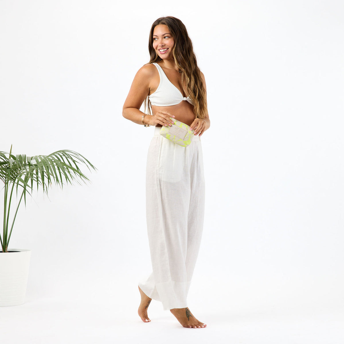 ALOHA COLLECTION MINI / NA'U BY COCO HO / HIGHLIGHTER SANDSTONE