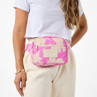 ALOHA COLLECTION KEEP IT LIGHT HIP PACK / SALINA / FRUIT PUNCH
