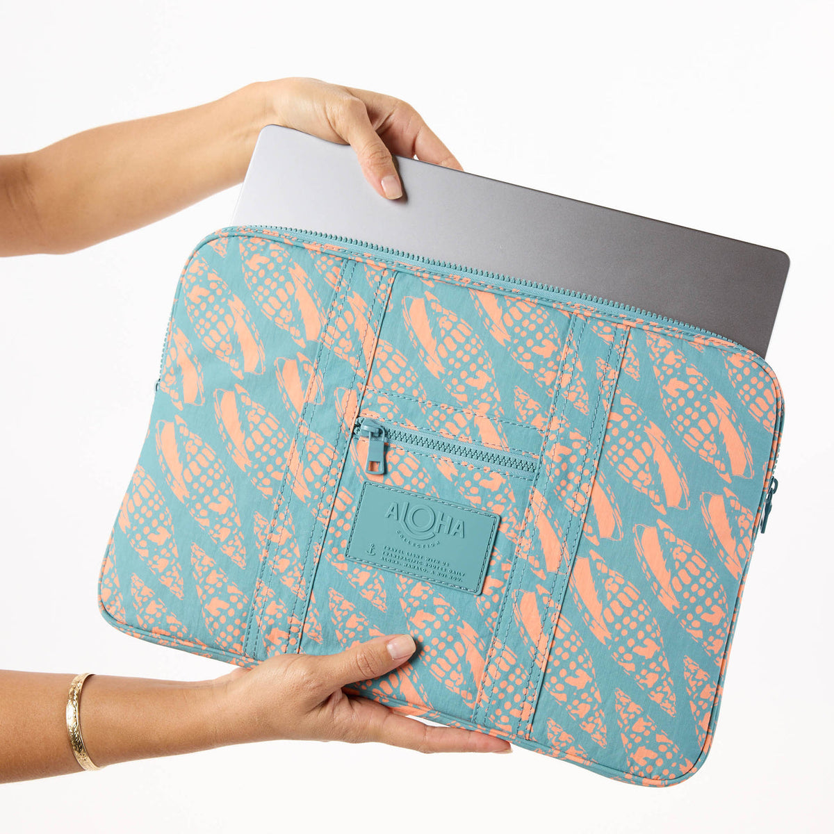 ALOHA COLLECTION LAPTOP CASE / MITER LINEUP / NECTARTINE TIDE
