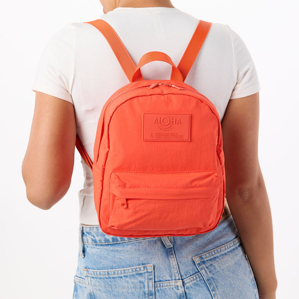 ALOHA COLLECTION MINI BACKPACK / MONOCHROME / RED HAUTE