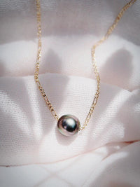KE ALOHA JEWELRY GOLD SINGLE FLOATING TAHITIAN PEARL NECKLACE - MILILANI 17"