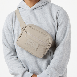 日本未発売 ALOHA COLLECTION KEEP IT LIGHT HIP PACK Monochrome Keep It Light Hip Pack in Black | ALOHA Collection