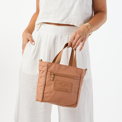 ALOHA COLLECTION CROSSBODY / MONOCHROME / TOFFEE