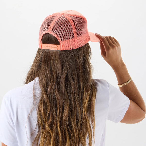 ALOHA COLLECTION TRUCKER HAT / CORAL