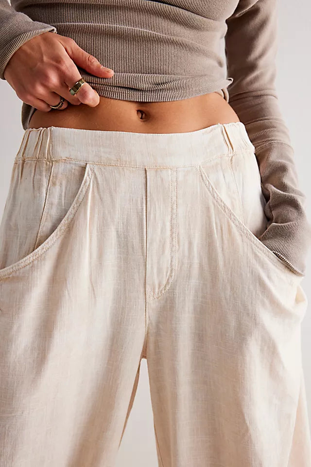 FREE PEOPLE  HIGH ROAD PULL ON BARREL PANTS - BIRCH 6784