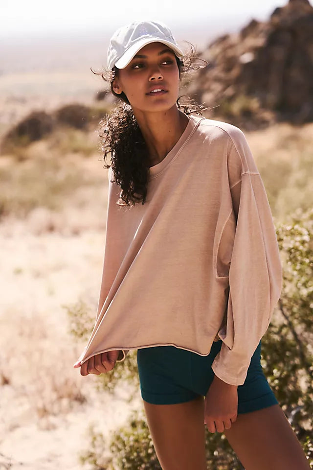 FREE PEOPLE MOVEMENT INSPIRE LAYER - DOE 2020