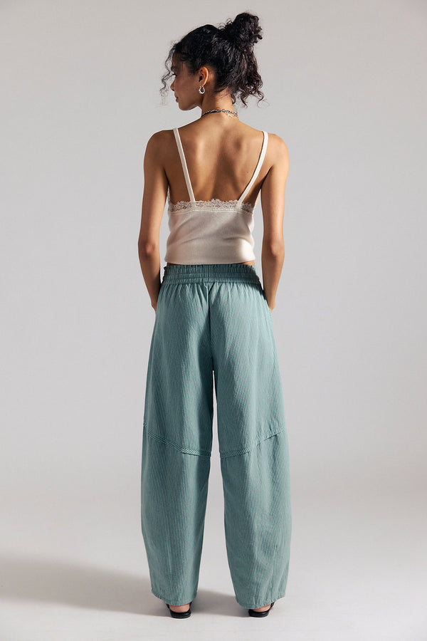 FREE PEOPLE SOMETHING GOOD PULL-ON BARREL PANTS - BLUE TRELLIS NILLA CREAM 5932