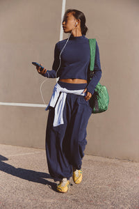 FREE PEOPLE UP IN THE AIR SET - MIDNIGHT NAVY 6005