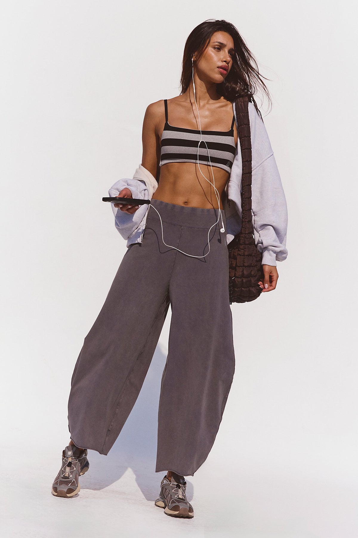 FREE PEOPLE MOVEMENT HOT SHOT EASY PANTS - VINTAGE BLACK 5198