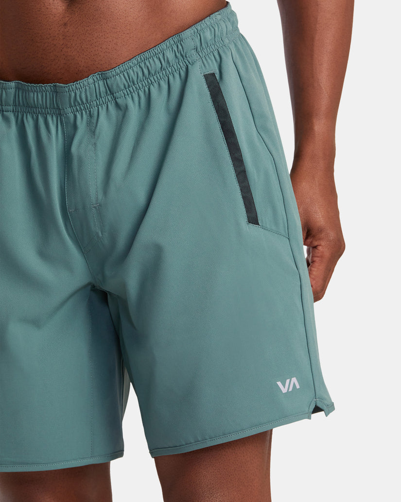 RVCA YOGGER STRETCH ATHLETIC SHORTS 17" - GPA0