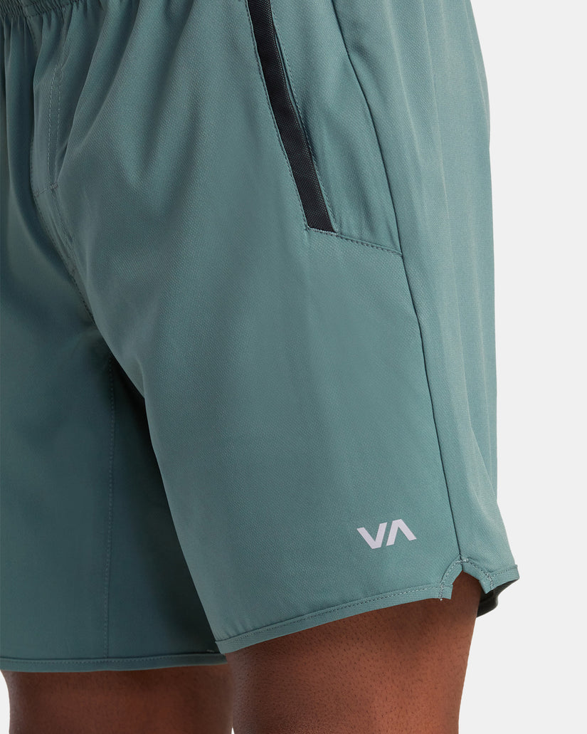 RVCA YOGGER STRETCH ATHLETIC SHORTS 17" - GPA0