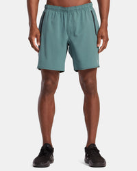 RVCA YOGGER STRETCH ATHLETIC SHORTS 17" - GPA0