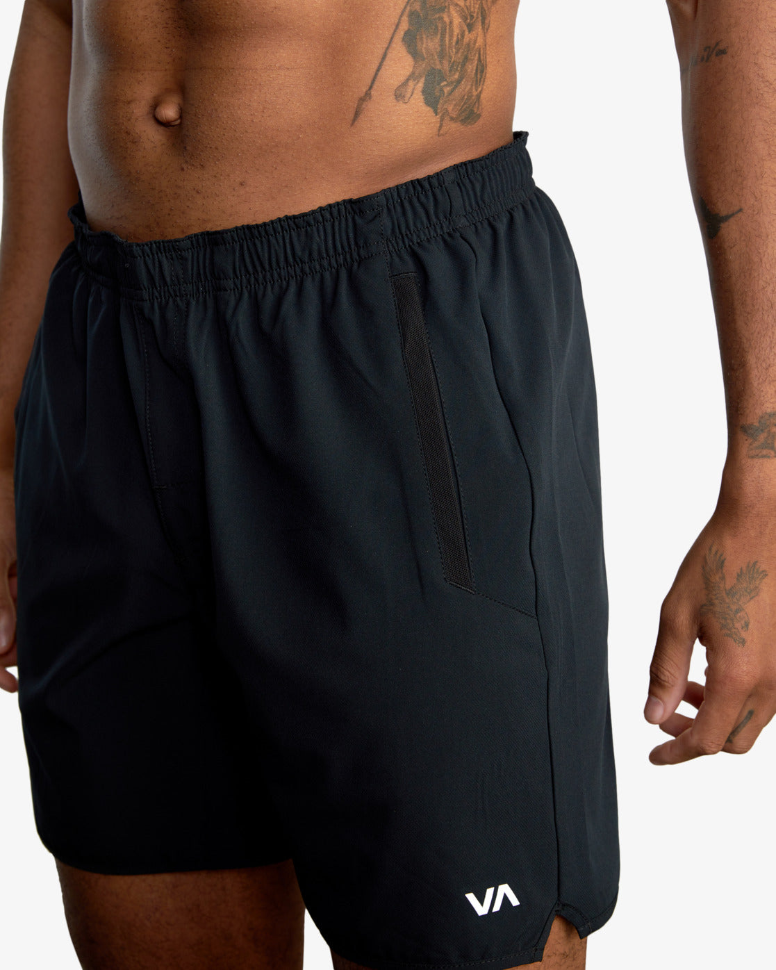 RVCA YOGGER STRETCH ELASTIC SHORTS 17" - BLK