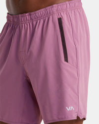 RVCA YOGGER STRETCH ATHLETIC SHORTS 17' - MMC0