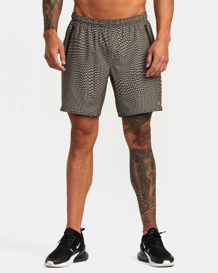 RVCA YOGGER STRETCH ATHLETIC SHORTS 17' - TMB6