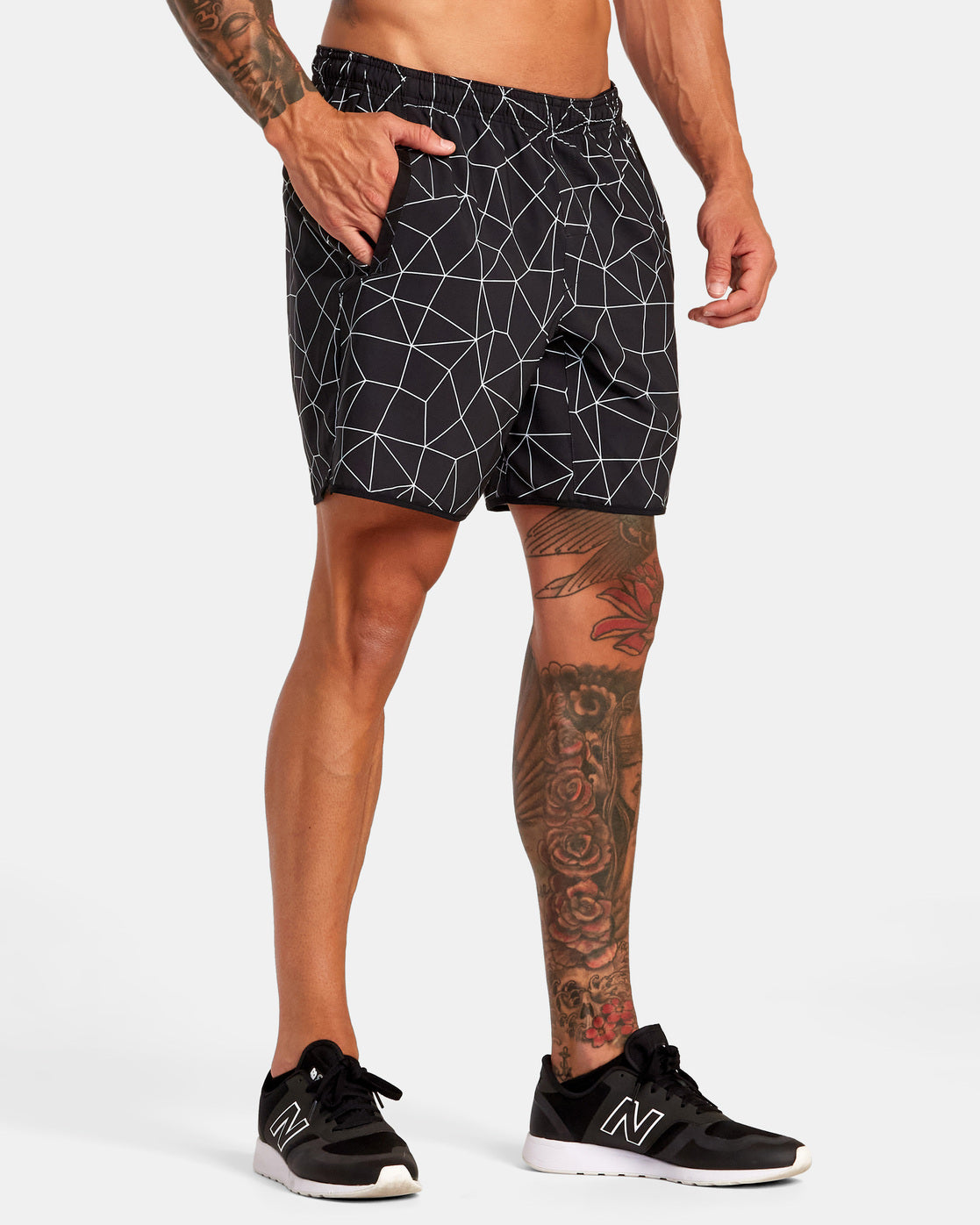 RVCA YOGGER STRETCH ELASTIC SHORTS 17" - WBBE