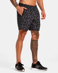 RVCA YOGGER STRETCH ELASTIC SHORTS 17" - WBBE