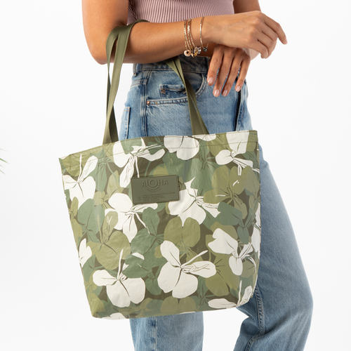 ALOHA COLLECTION REVERSIBLE TOTE / GINGER CAMO / SCOL