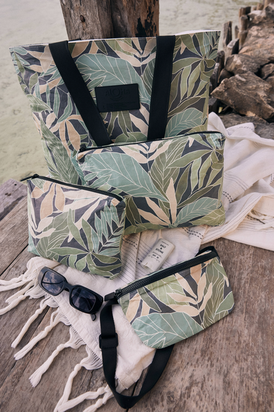 バッグ aloha Small Waikīkī Seal Pouch | ALOHA Collection