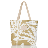 ALOHA COLLECTION REVERSIBLE TOTE / TI LEAF / LATTE