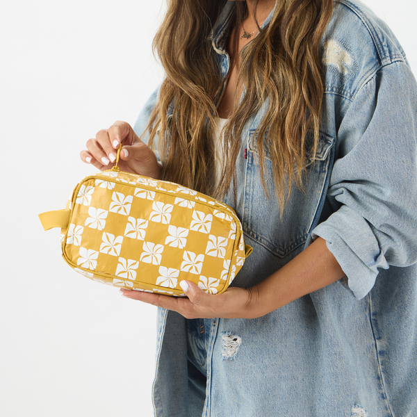 ALOHA COLLECTION DOPP KIT / PUA CHECK / HOT MUSTARD