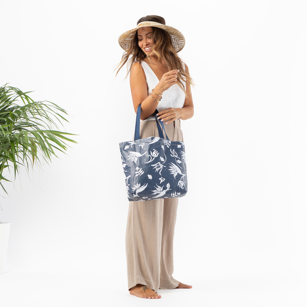 ALOHA COLLECTION  REVERSIBLE TOTE / PEKELO / VINTAGE BLUE