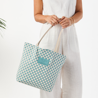 ALOHA COLLECTION REVERSIBLE TOTE / PETITE CHECK / TIDE SANDSTONE