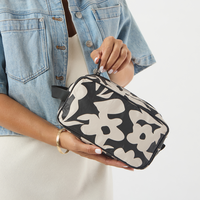 ALOHA COLLECTION DOPP KIT / FALL FLOWERS / BLACK/SANDSTONE