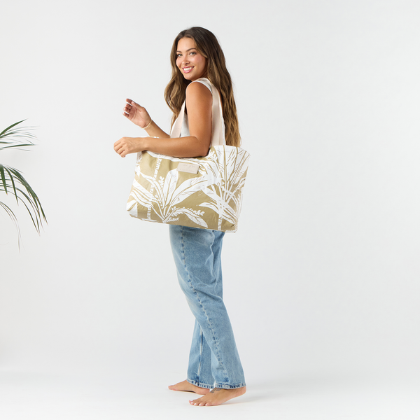 【新品】Russet Burbank Aloha Tote Bag Aloha Totes: Hibiscus - Berry