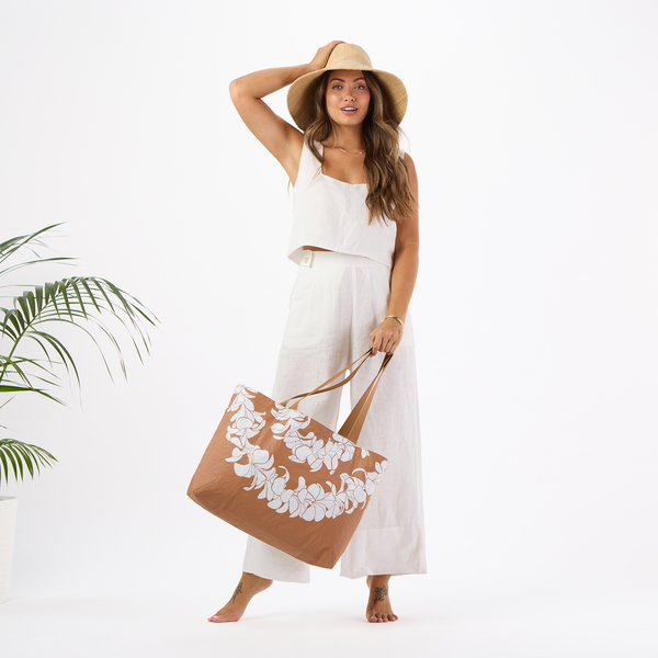 ALOHA COLLECTION HOLO HOLO / PLUMERIA LEI / SNOW TOFFEE – Work It Out