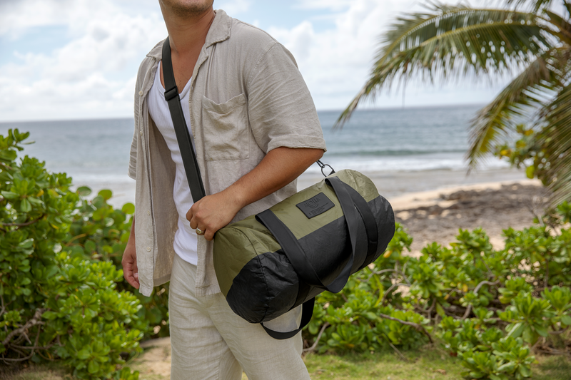 ALOHA COLLECTION  DUFFLE / DIPPED / BLACK/OLIVE