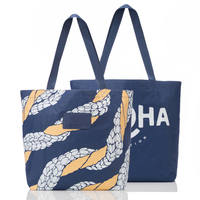 ALOHA COLLECTION REVERSIBLE TOTE / LANA'I KAUNA'OA 24 / NAVY