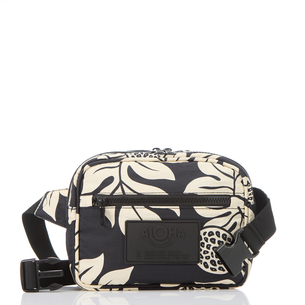 日本未発売 ALOHA COLLECTION KEEP IT LIGHT HIP PACK Monochrome Keep It Light Hip Pack in Black | ALOHA Collection