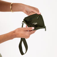 ALOHA COLLECTION WRISTLET / LATTICE / OLIVE