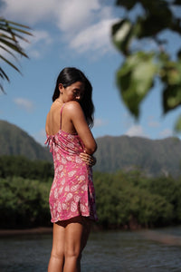 YIREH YARA DRESS - SHELLS & PUA (PINK)